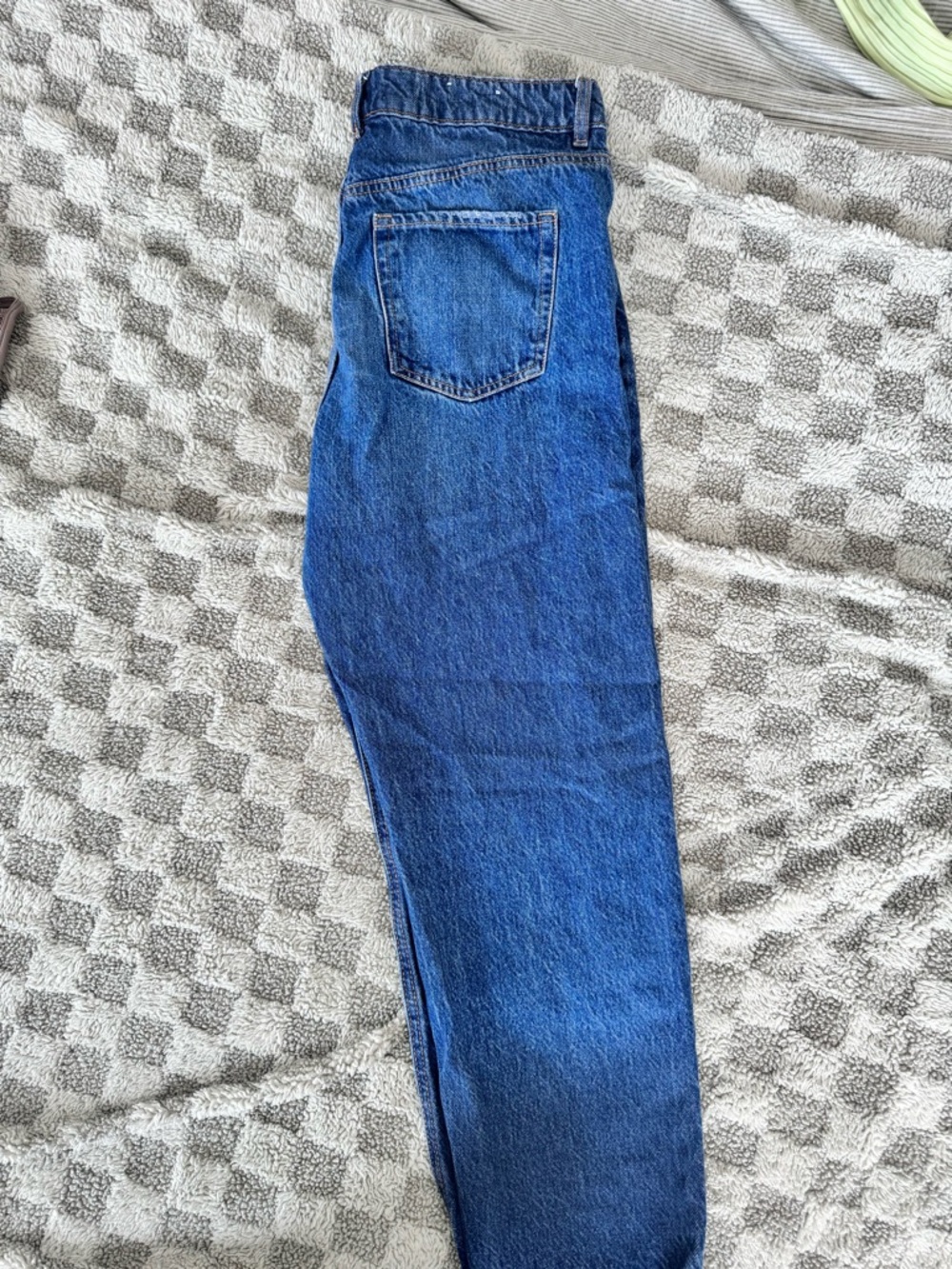 Dynamite Light Blue Straight Leg Jeans - Picture 4 of 6